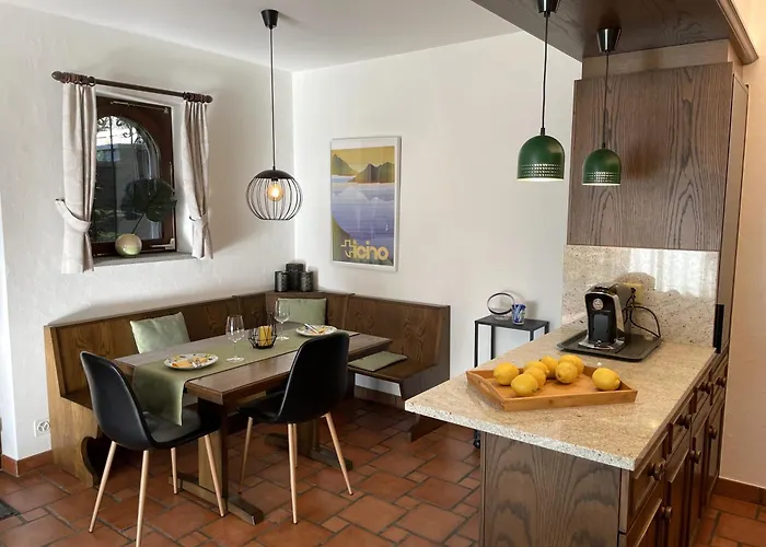 Casa Ramarro By Fewotessin 고르돌라